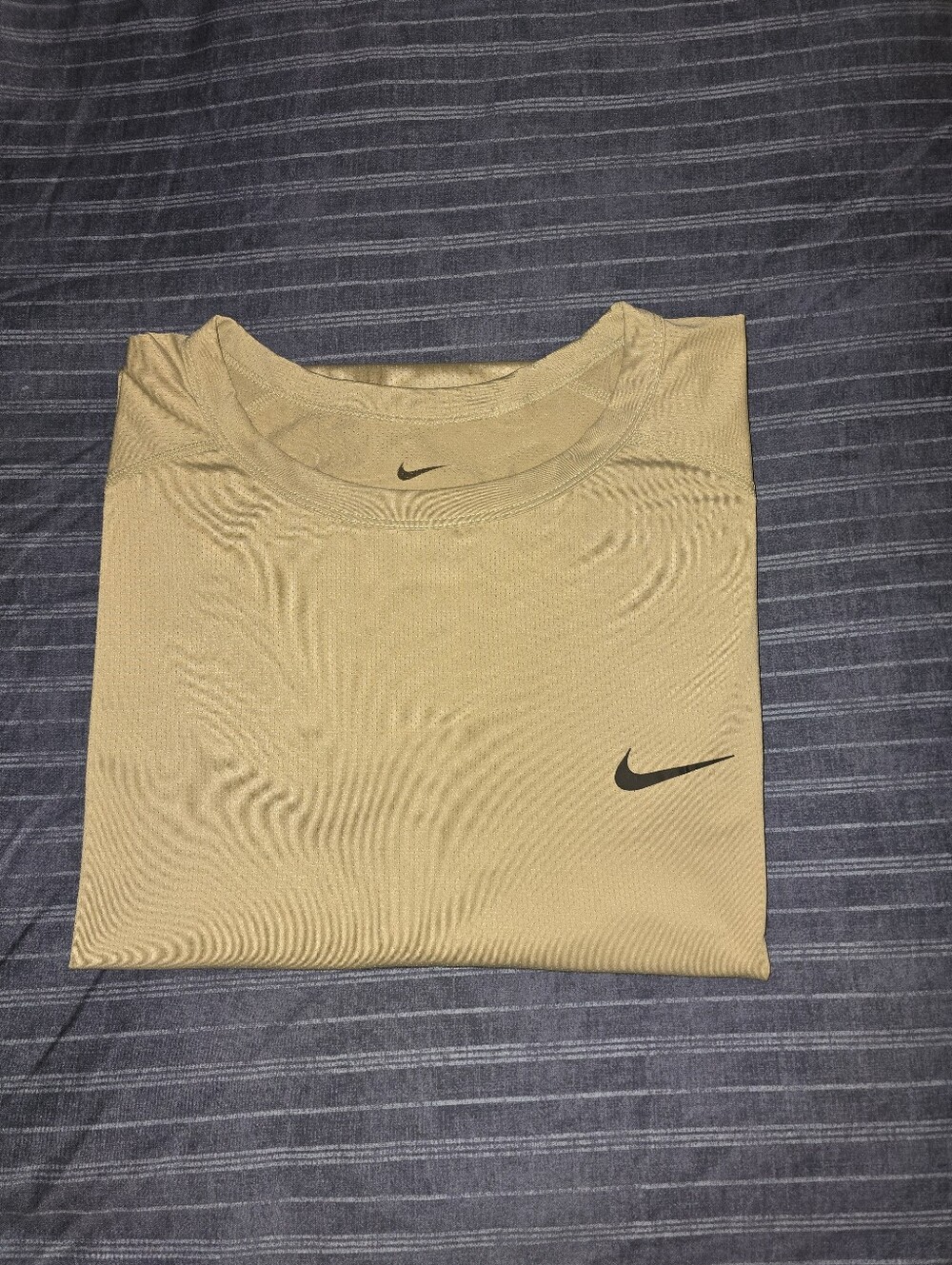 XXL - Nike Men’s Short Sleeve Performance Tee in Tan (CLEAN)